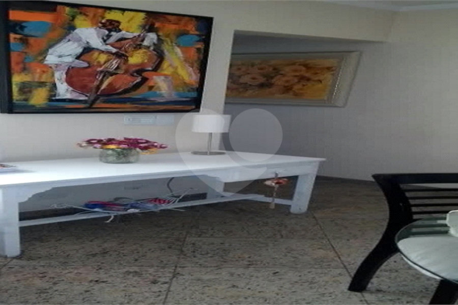Casa à venda com 3 quartos, sendo 1 suíte, no condomínio Horto Residence, São Paulo - SP