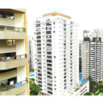 75m² - 2 dormitórios com suíte – 2 vagas fixas – terraço – andar alto