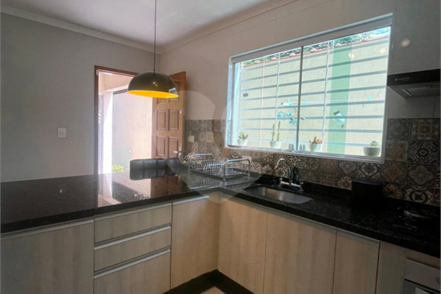 Sobrado à venda com 3 quartos, sendo 1 suíte, em Jaçanã, São Paulo, SP