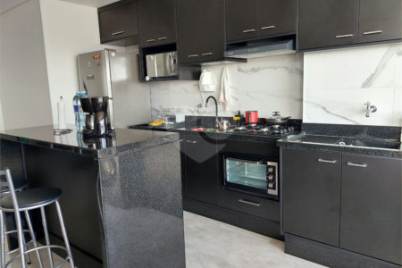 Apartamento no Brás repleto de lazer com 50 m² com 2 dormitórios e 1 vaga, Estuda Permuta