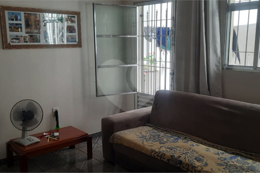 Sobrado à venda com 3 quartos em Jaraguá, São Paulo, SP