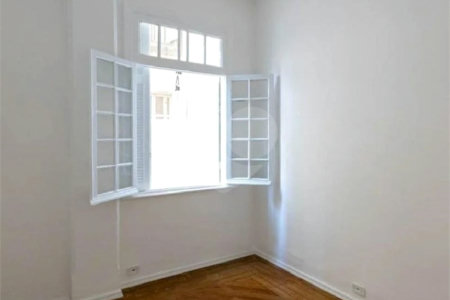 Apartamento à venda com 2 quartos em República, São Paulo, SP