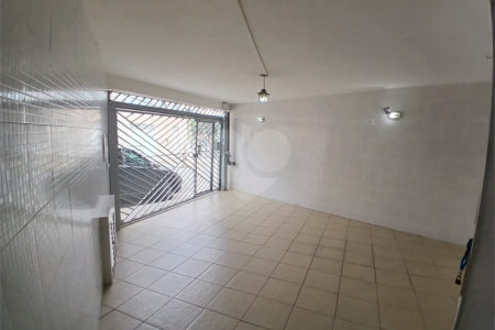 Sobrado à venda com 3 quartos, sendo 1 suíte, em Parque Rodrigues Alves, São Paulo, SP