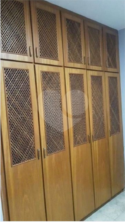 Sobrado à venda com 4 quartos, sendo 2 suítes, em Tremembé, São Paulo, SP