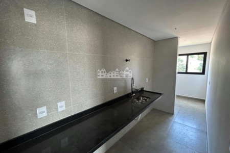 Apartamento à venda com 2 quartos, sendo 2 suítes, no Centro de Atibaia - SP