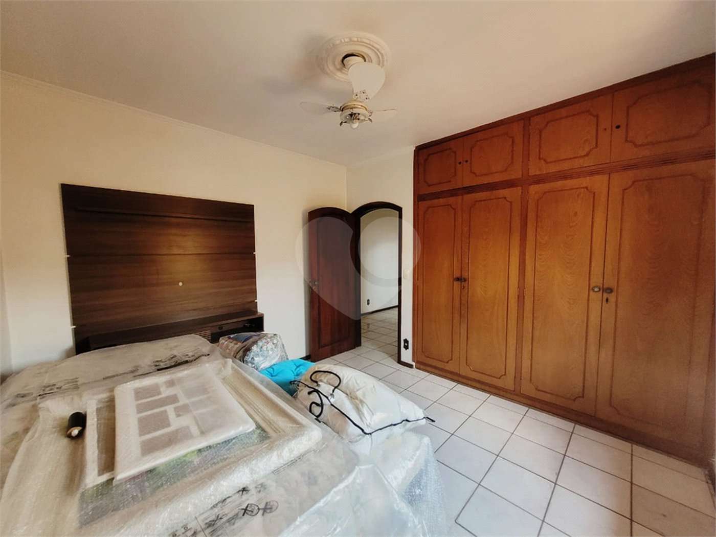 Casa Térrea à venda com 3 quartos, sendo 1 suíte, no Centro, Indaiatuba, SP