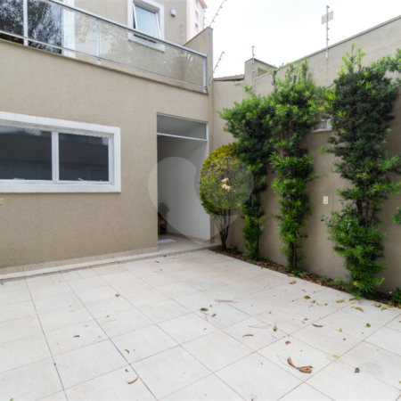 Casa à venda com 3 quartos, sendo 1 suíte, em Vila Monumento, São Paulo, SP