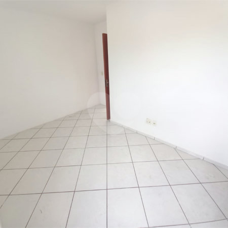 Apartamento à venda com 1 quarto em Vila Haro, Sorocaba, SP