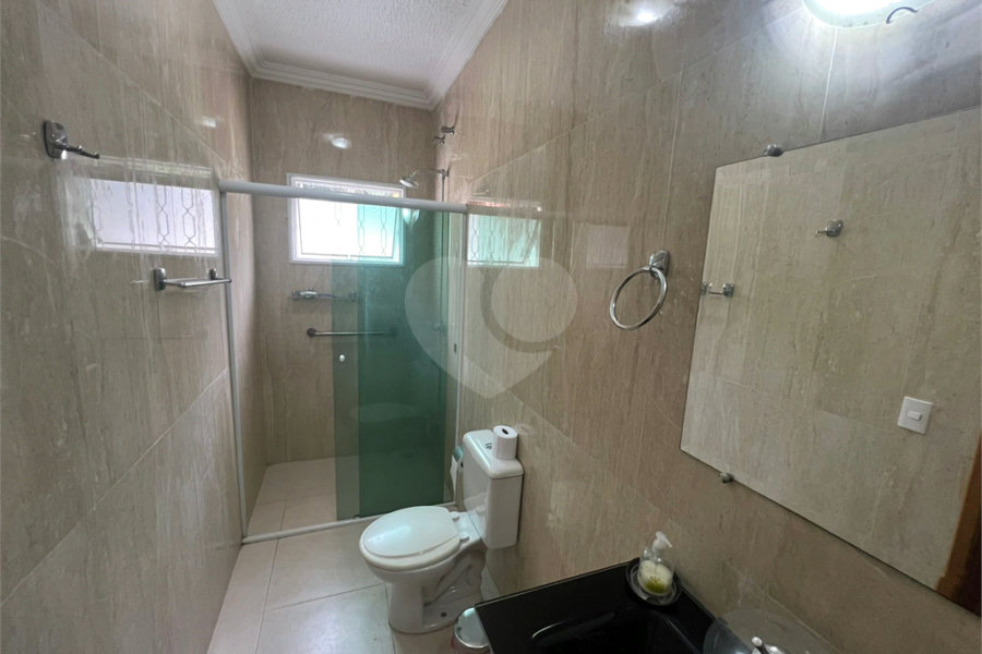 Casa à venda com 4 suítes no condomínio Parque Petrópolis 4 Secção, Mairiporã - SP