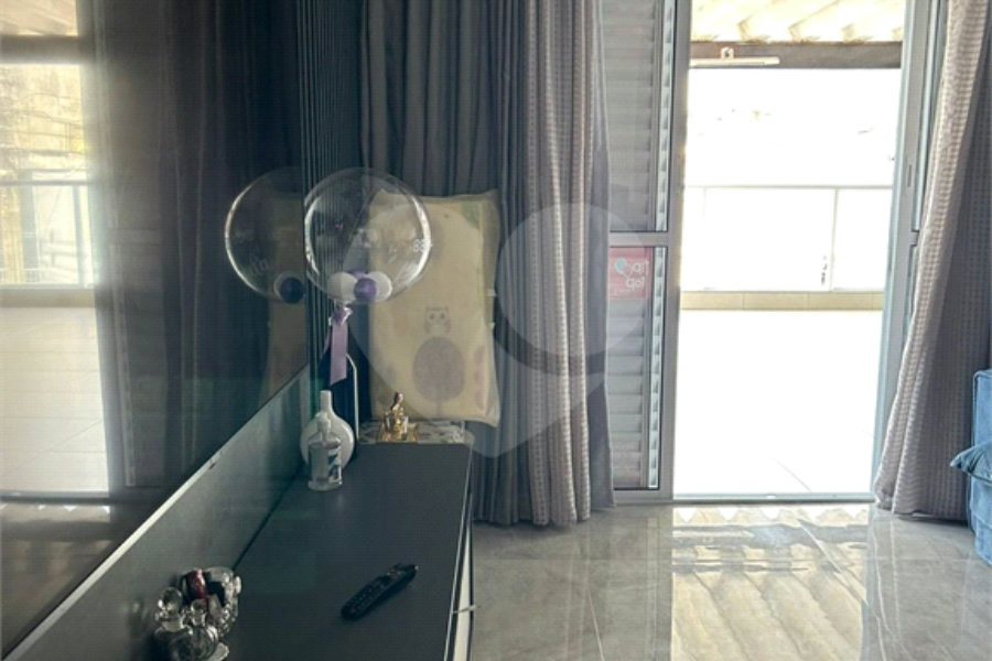 Sobrado à venda com 2 quartos, sendo 1 suíte, em Imirim, São Paulo, SP
