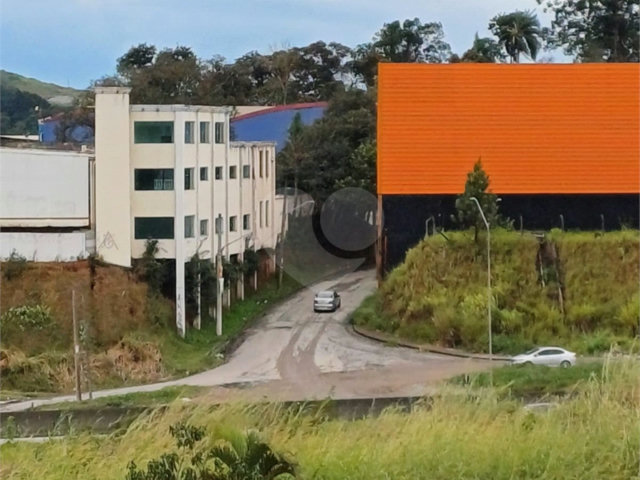 Apartamento à venda com 2 quartos em Tremembé, São Paulo, SP