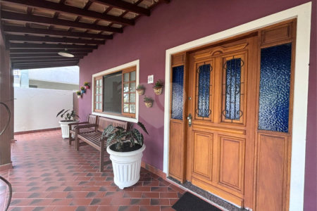 Casa à venda com 3 suítes no condomínio Atibaia Park I, Atibaia - SP