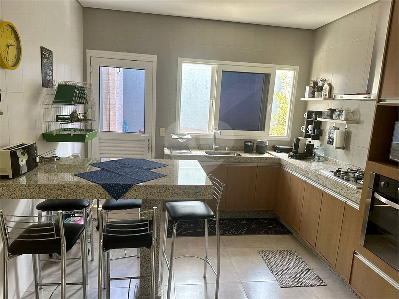 Casa à venda com 4 suítes em Nova Gardênia, Atibaia, SP