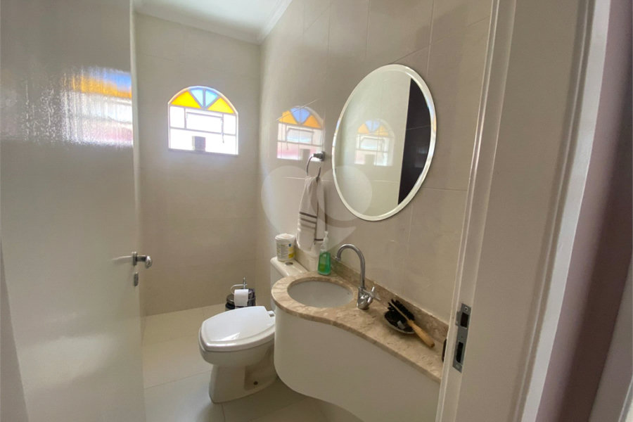 Sobrado à venda com 3 quartos, sendo 1 suíte, em Tremembé, São Paulo, SP