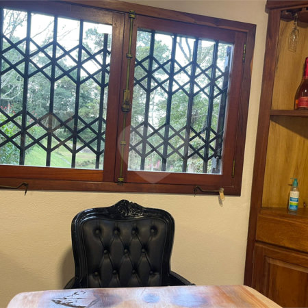 Sítio à venda com 4 quartos, sendo 1 suíte, em Caete (mailasqui), São Roque, SP
