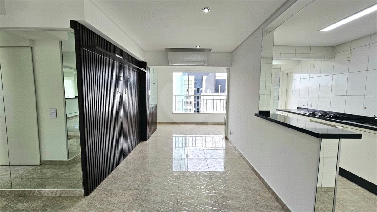 Apartamento à venda com 3 quartos, sendo 1 suíte, em Parque Campolim, Sorocaba, SP