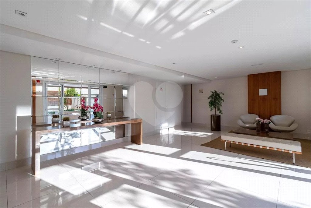 Apartamento à venda com 3 quartos, sendo 1 suíte, em Vila Dom Pedro Ii, São Paulo, SP