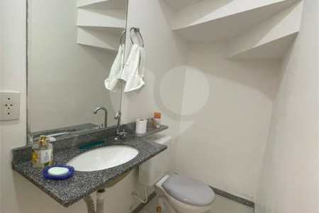 Casa à venda com 3 quartos, sendo 1 suíte,  no condomínio Montpellier, Mogi das Cruzes - SP