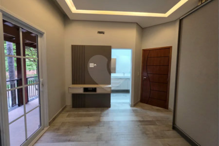 Casa à venda com 4 suítes no condomínio Residencial Jardim Primavera, Louveira - SP