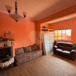 Casa com 03 Dormitórios á venda, em Jardim Alvorada, São Carlos.