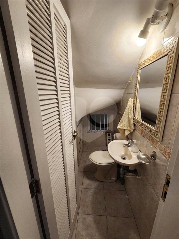 Sobrado à venda com 3 quartos, sendo 1 suíte,  em Jardim Ana Maria, São Paulo, SP