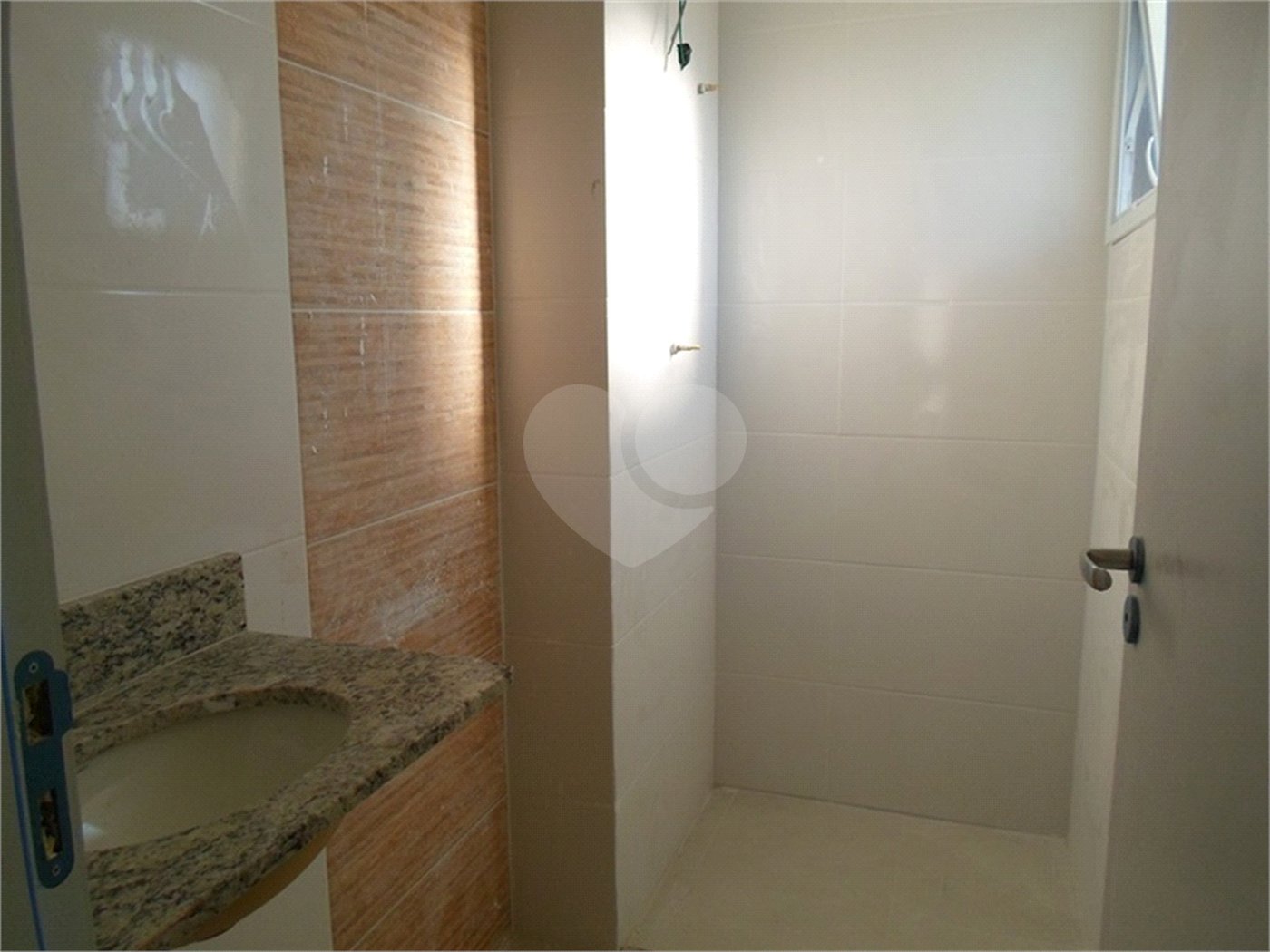 Casa à venda com 2 quartos no condomínio Residencial Cônego, São Paulo - SP