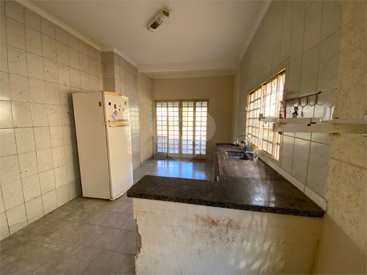 Casa à venda com 3 quartos, sendo 2 suítes, no Centro, Três Lagoas, MS