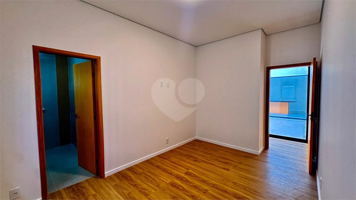 Casa à venda com 3 suítes no condomínio Campos do Conde I e II, Sorocaba - SP