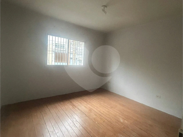 Sobrado à venda com 2 quartos em Água Fria, São Paulo, SP