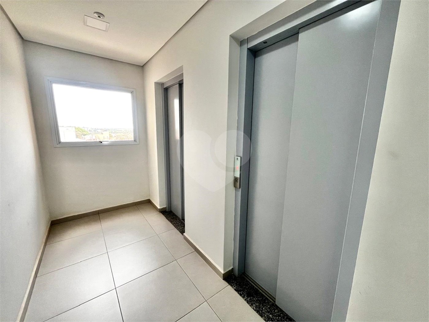 Apartamento à venda com 3 quartos, sendo 1 suíte,  em Vila Macia, Itapetininga, SP