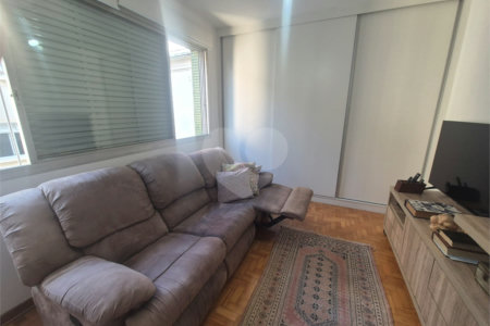 Apartamento à venda com 3 quartos, sendo 1 suíte, em Itaim Bibi, São Paulo, SP