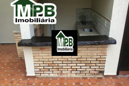 Sobrado à venda com 4 quartos, sendo 2 suítes, em Jardim Pagliato, Sorocaba, SP