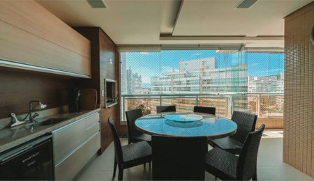Apartamento à venda ou para alugar com 4 quartos, sendo 2 suítes,  em Riviera de São Lourenço, Bertioga, SP
