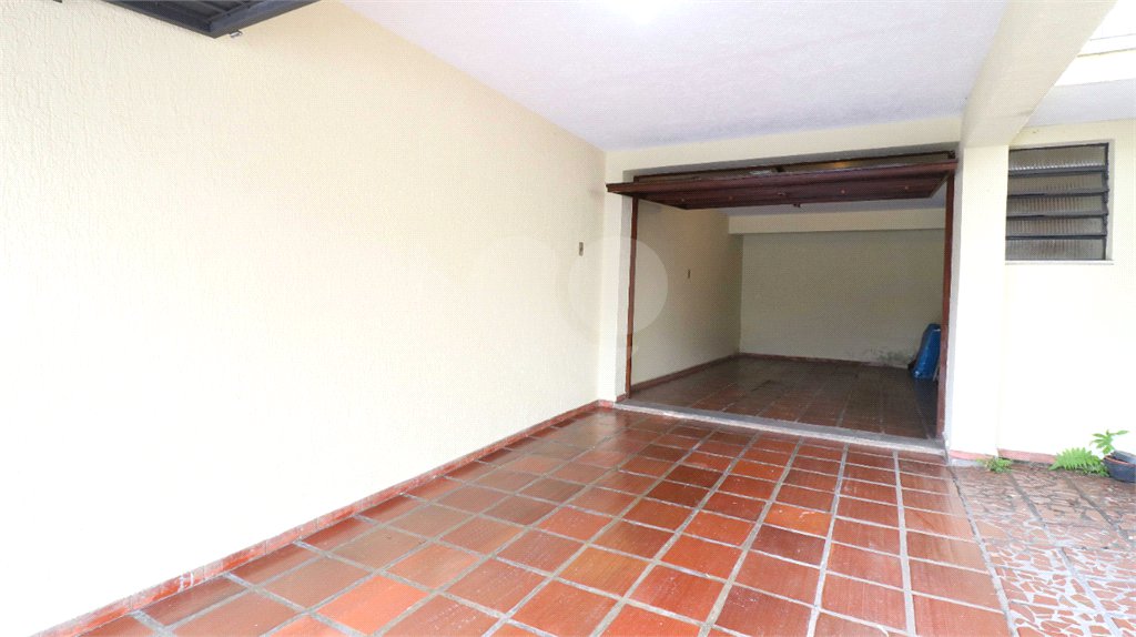 Sobrado à venda com 3 quartos, sendo 1 suíte, em Tremembé, São Paulo, SP