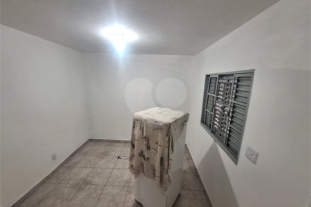 Casa à venda com 3 quartos em Vila Medeiros, São Paulo, SP