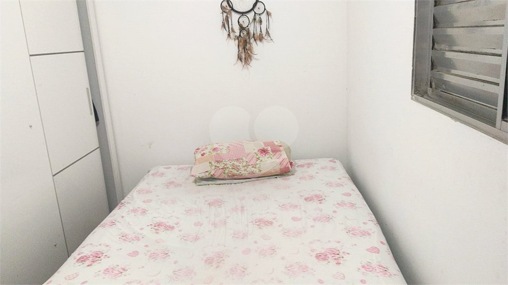 Terreno à venda com 4 quartos, sendo 1 suíte, em Parada Inglesa, São Paulo, SP