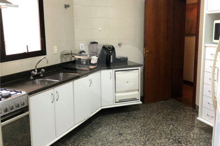 Apartamento à venda com 4 quartos, sendo 1 suíte, em Jardim Avelino, São Paulo, SP