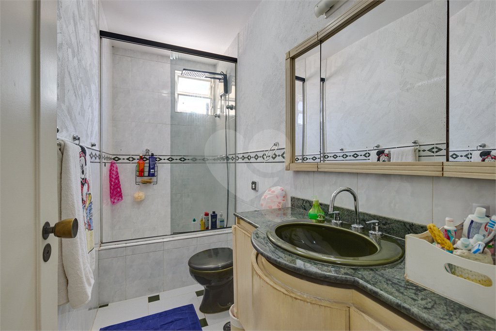 Sobrado à venda com 4 quartos, sendo 2 suítes, em Chácara Santo Antônio (zona Sul), São Paulo, SP