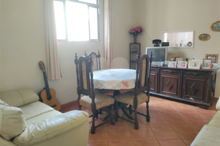 Casa à venda com 2 quartos, sendo 1 suíte, em Pinheiros, São Paulo, SP