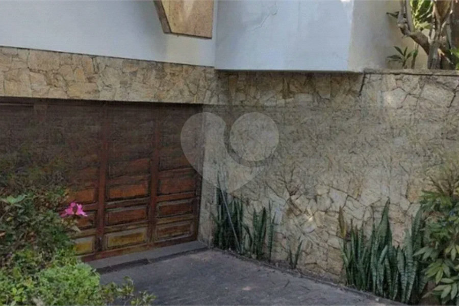 Casa à venda com 4 suítes em Santana, São Paulo, SP