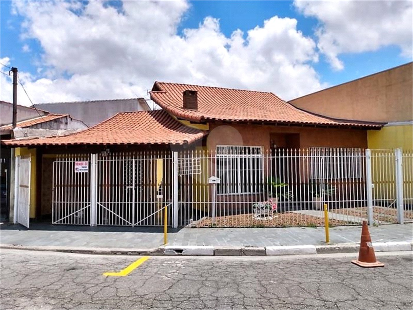 Casa Térrea à venda com 2 quartos em Jardim da Glória, Taboão da Serra, SP
