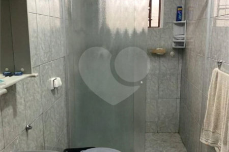 Casa de Vila à venda com 2 quartos, sendo 1 suíte, em Jardim Karolyne, Votorantim, SP