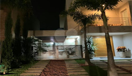 Casa à venda com 3 suítes no condomínio Maison Blanche, Indaiatuba - SP