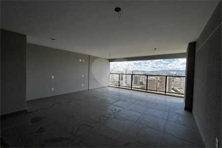 Apartamento à venda com 3 suítes em Vila Romana, São Paulo, SP