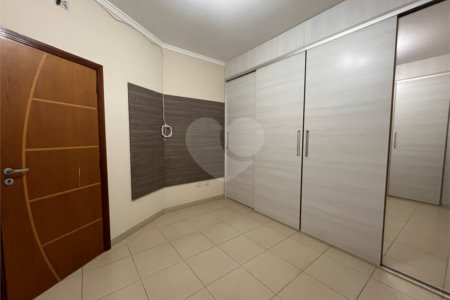 Casa à venda com 3 quartos, sendo 1 suíte,  em Jardim Primaveril, Três Lagoas, MS