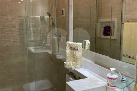 Sobrado à venda com 3 quartos, sendo 1 suíte, em Vila Maria Alta, São Paulo, SP