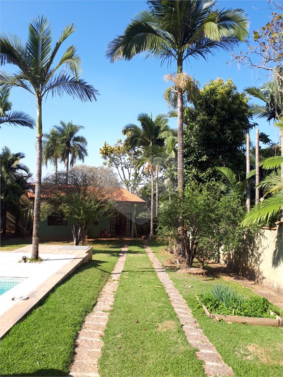 Casa à venda com 3 suítes no condomínio Haras São Luiz, Salto - SP