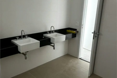 Apartamento à venda com 4 suítes em Água Branca, São Paulo, SP