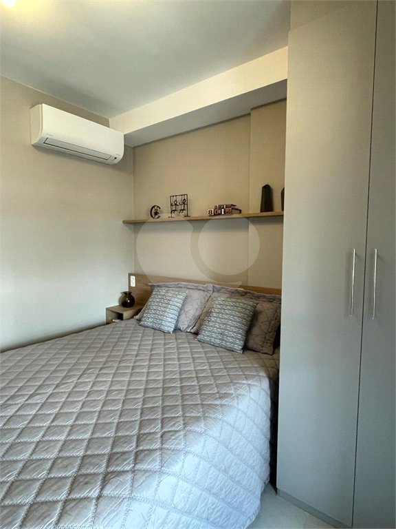 Apartamento à venda com 1 quarto em Jardim das Acácias, São Paulo, SP