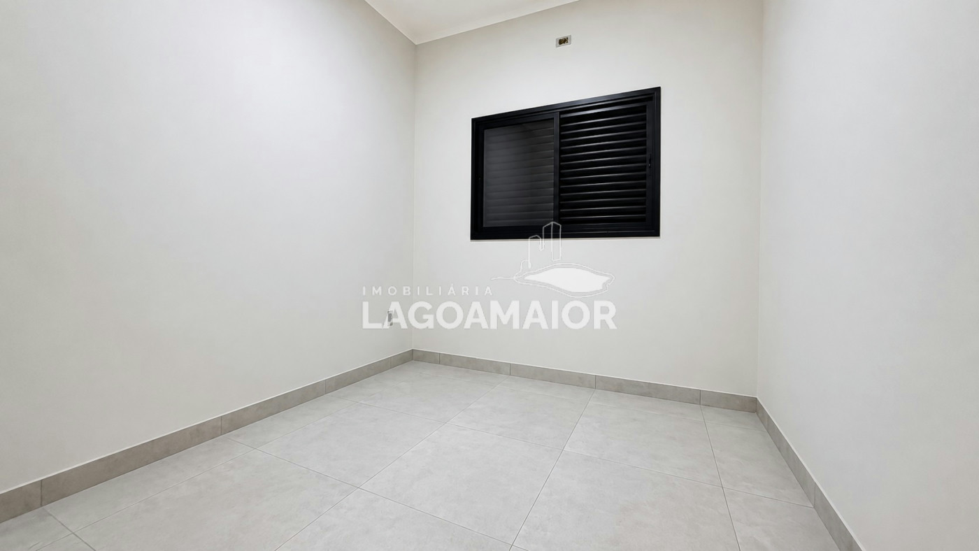 Casa à venda com 3 quartos, sendo 1 suíte,  em Bela Vista da Lagoa, Três Lagoas, MS